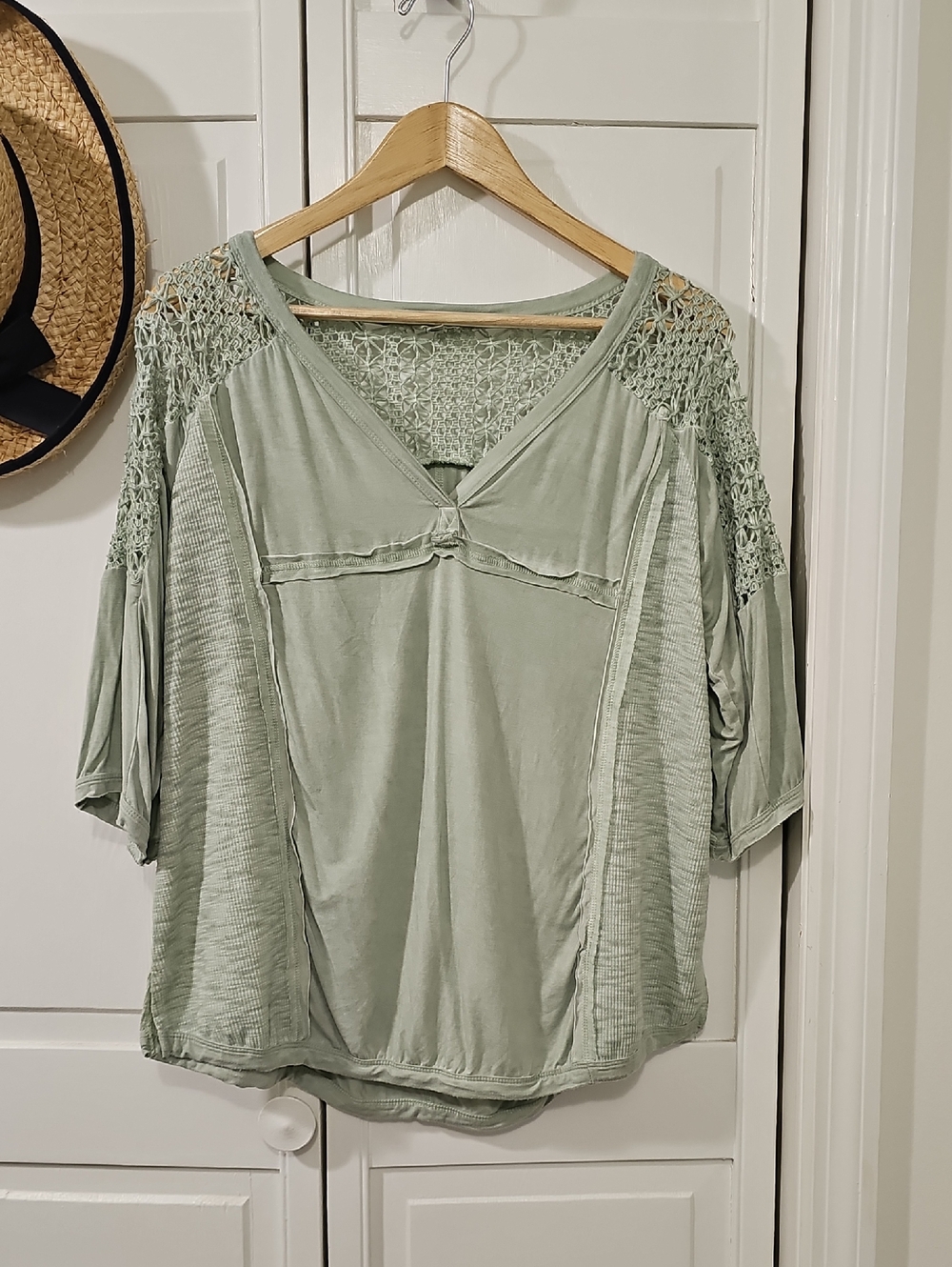 POL Light Sage Crochet-Shoulder V-Neck Tunic